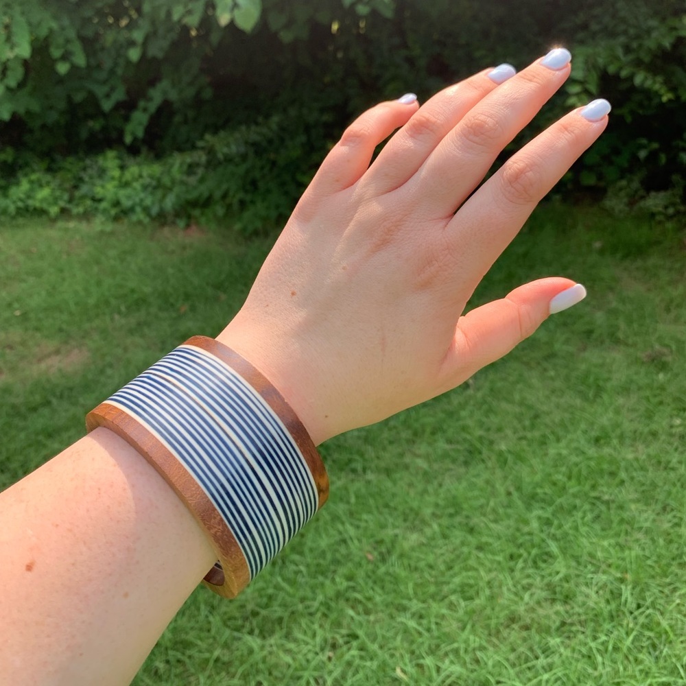 Striped Resin & Wood Bangle - Picture 2 of 9